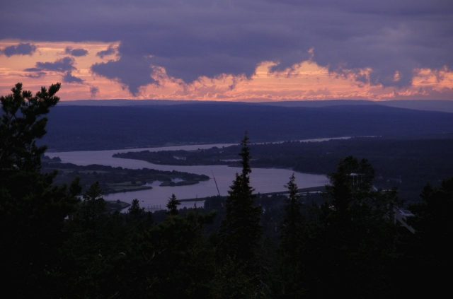 Sunset at Ounasvaara, Rovaniemi from Lapland travel guidebook