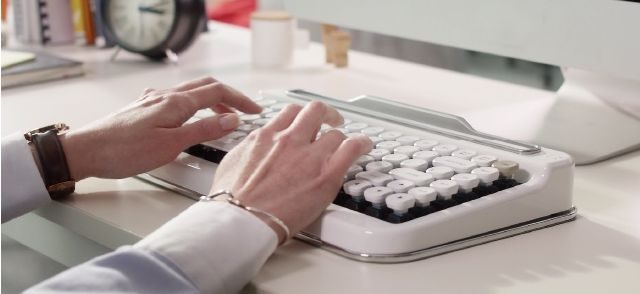 penna, retro bluetooth keyboard