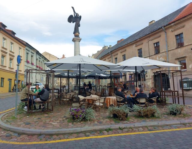 city of vilnius, lithuania, uzupio neighborhood. photo by arihak.