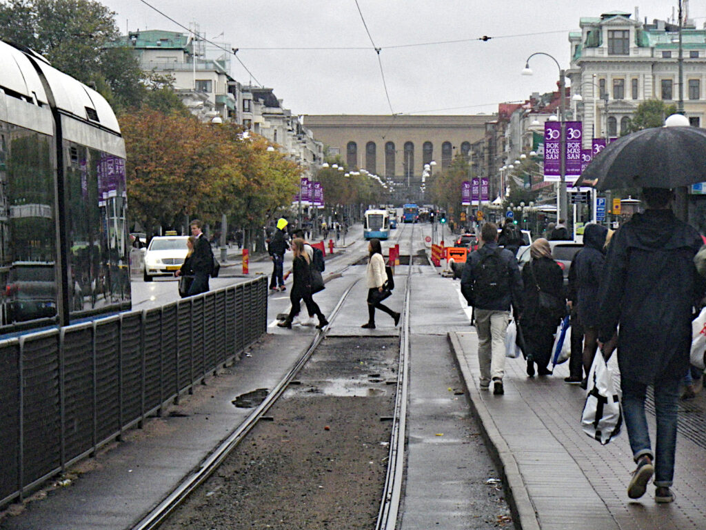 trams in gothenburg, sweden